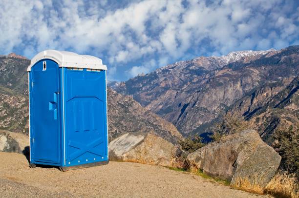Portable Toilet Options We Offer in Farmingdale, NY